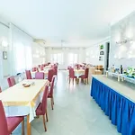 Azzurro Hotell Cattolica