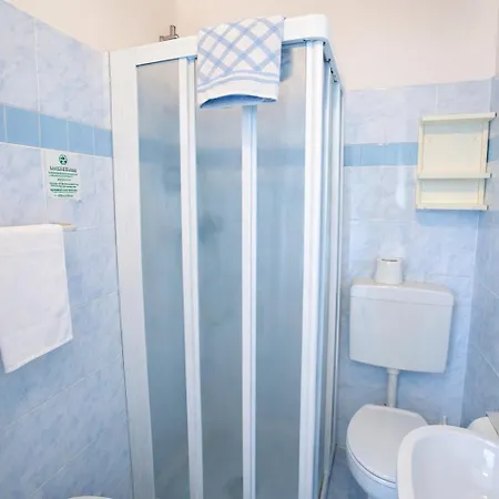 Ξενοδοχείο Azzurro 3*