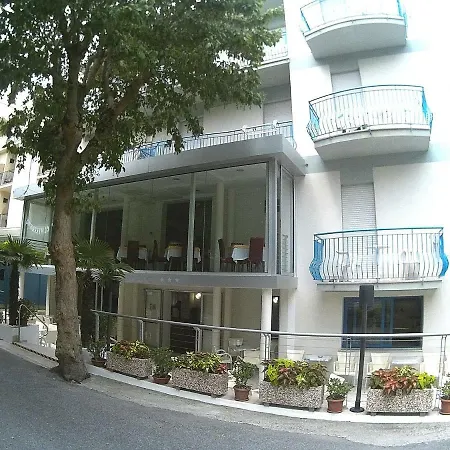 Hotel Azzurro 3*