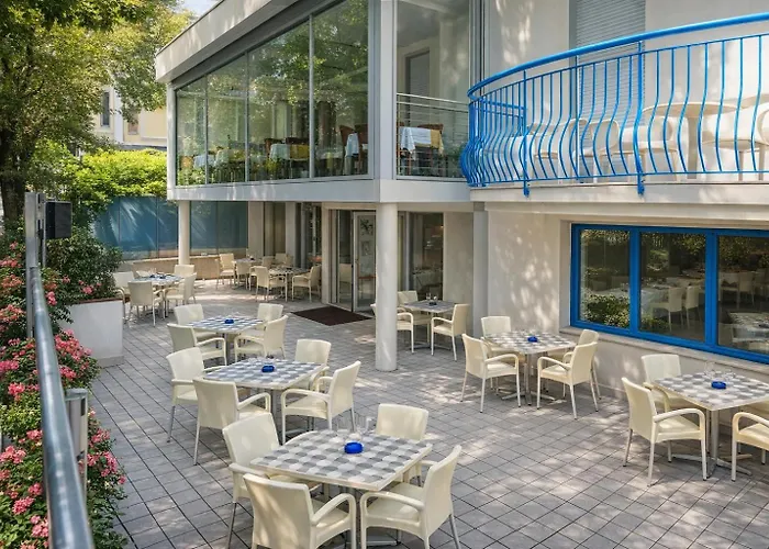 Azzurro 카톨리카